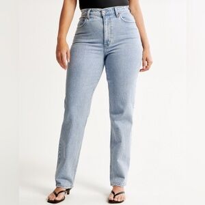 Abercrombie Curve Love Ultra Hugh Rise 90s Straight Jean